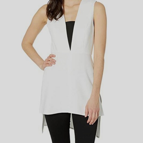 BCBGMaxAzria Tops - BCBGMaxAzria Chic White V-Neck Sleeveless Tunic High Low Side Slit Top size M